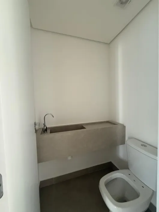 d3e5239585977d4215eb06b0e59f5b5a