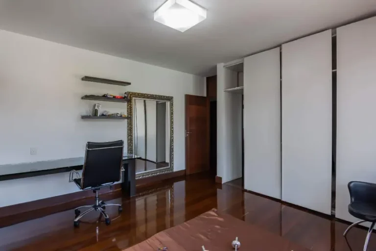 casa-com-4-quartos-a-venda-454m-no-sao-bento-belo-horizonte (19)