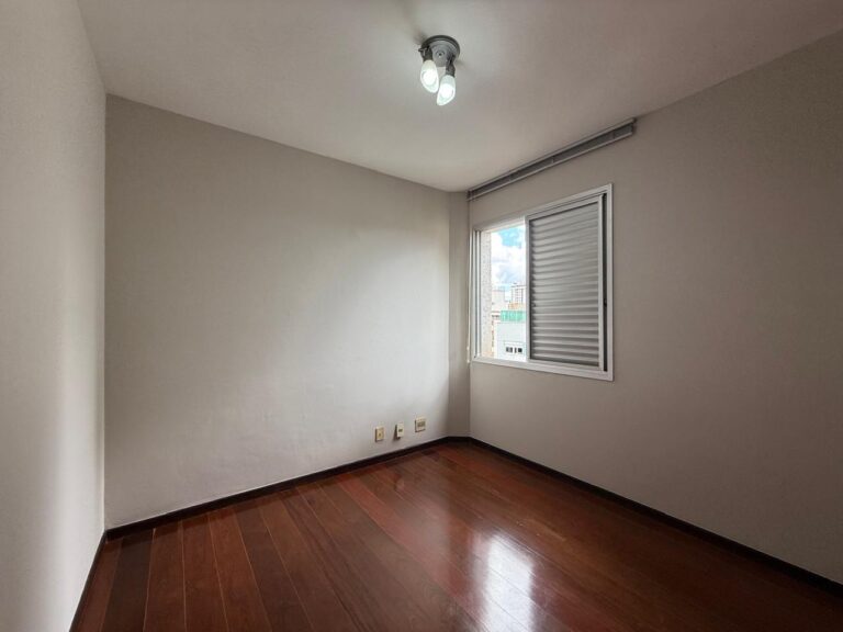 4233eee4-d72e-4ff2-a853-cf30d36053c3