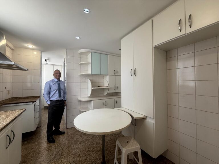 66bccf05-f59f-49c3-b28f-12caaebf8b68