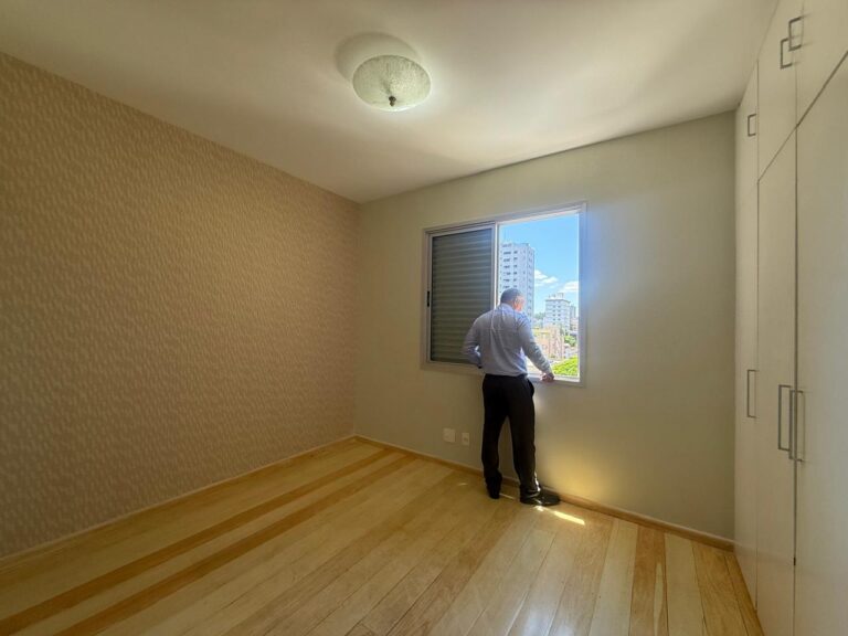 8dc309be-12d9-4bb1-9326-5d1dbb7714b5