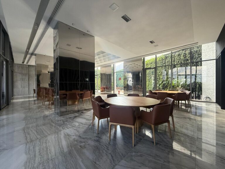 1ce77bff-15f4-431a-be5d-1e7bfd91cbe4