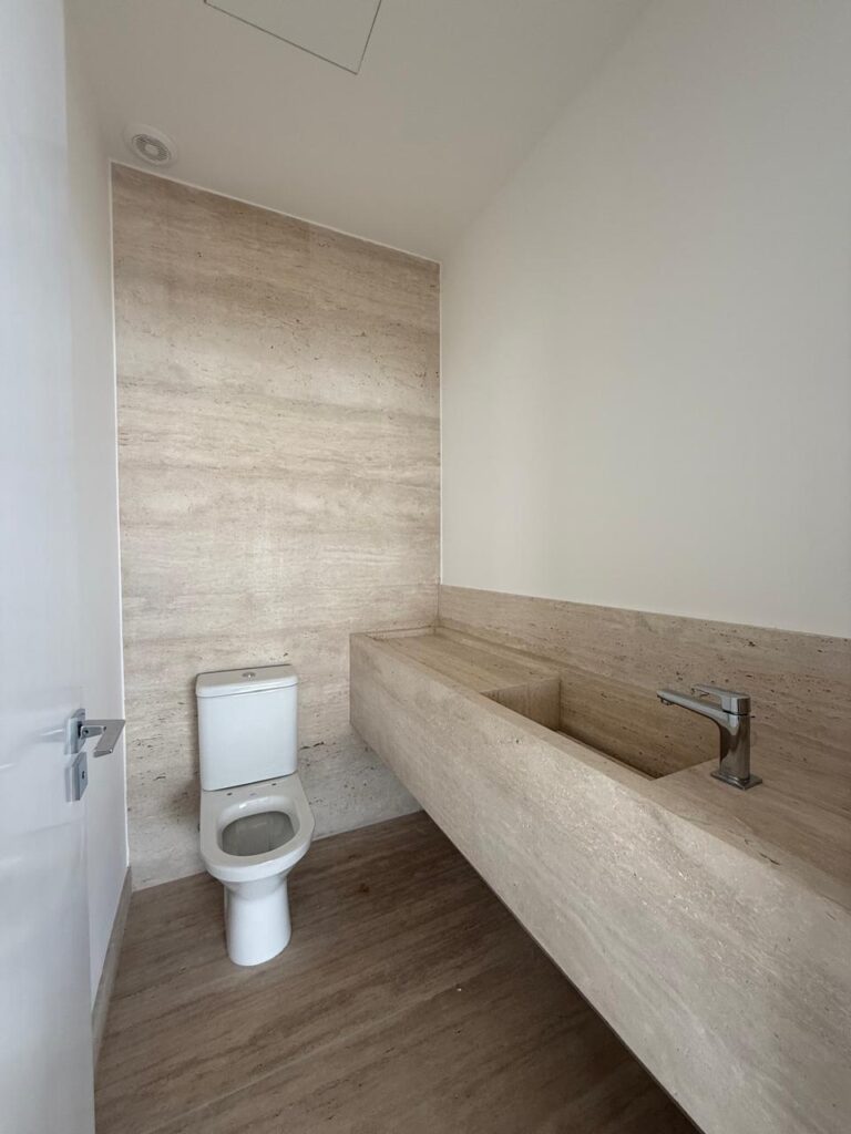 7cd8a200-c159-44df-a6e3-bb1ccd0a817a