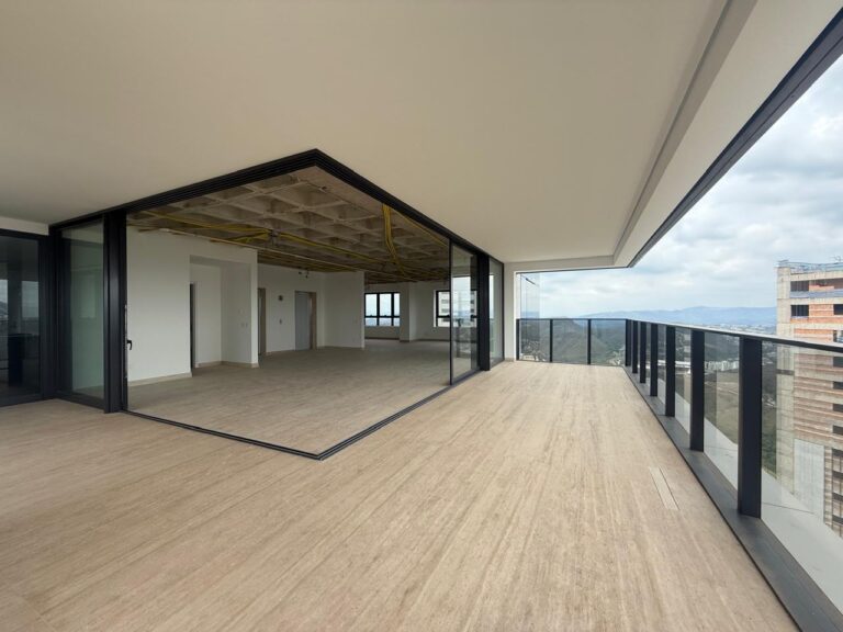 98d8c66c-0dfe-4721-90b5-4235d2016d06