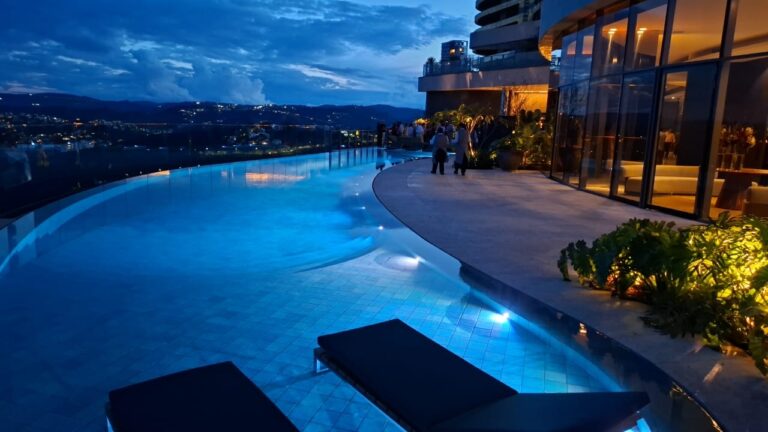 9f6b7b0a-0d93-4ee5-aba3-100e2283b817