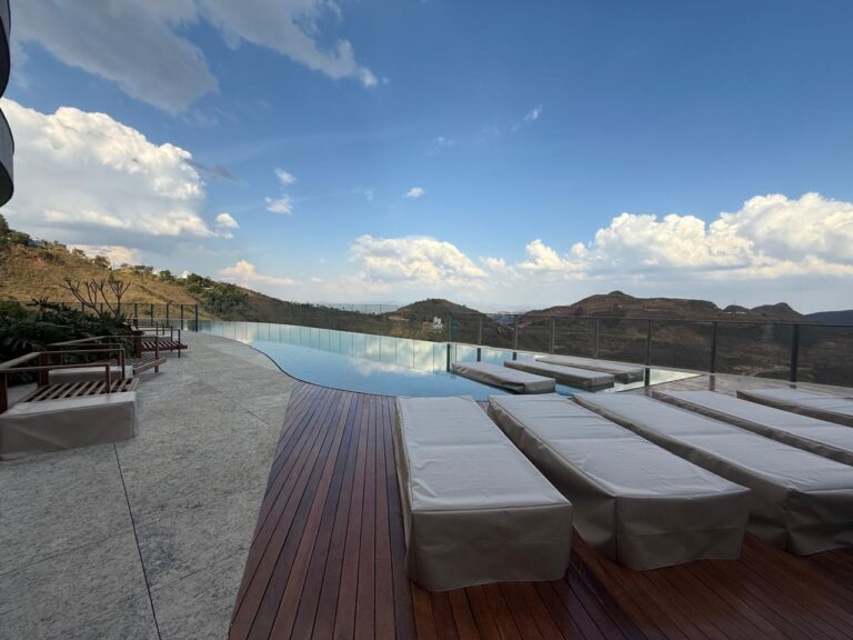 d9cb8876-2939-4611-85ab-968357fb876c