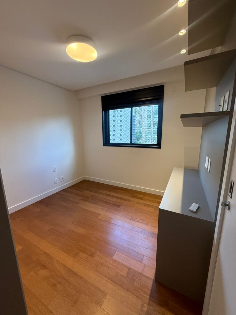 16b44f13-7fb2-446e-a0a9-818de3c90d3b