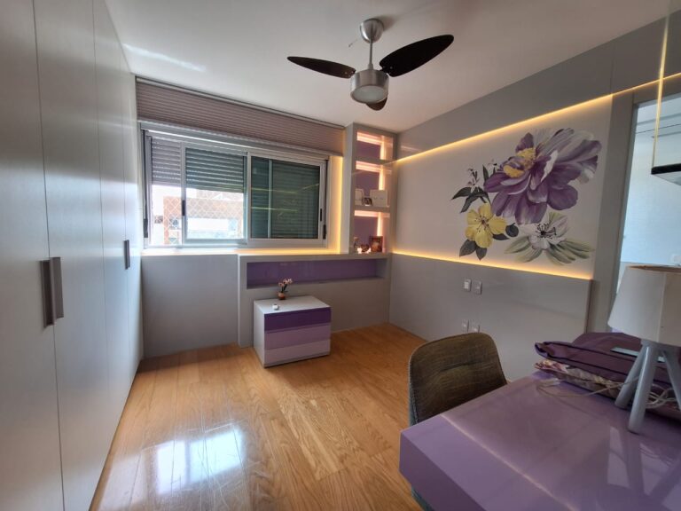 25225172-f357-47d4-8b2b-b46831b24fc4