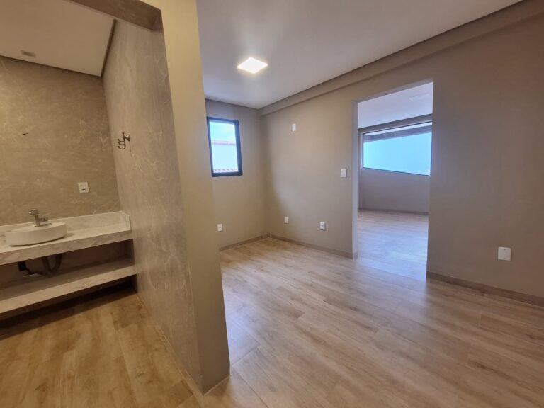 814fd605-811b-44f5-ad65-343a8e0f8715