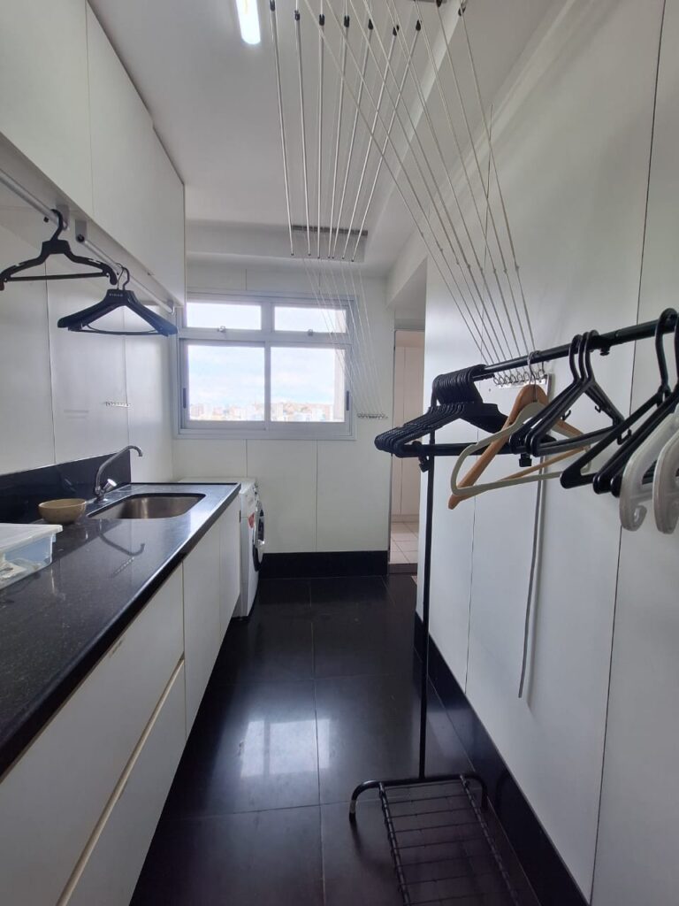 a7c38f0e-e7dc-42c2-a7c1-f0eec2b08bdb