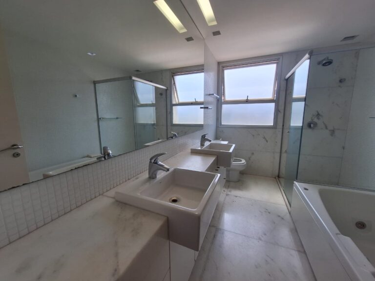 dc84aef0-29f7-4139-92e5-f8a0beec69f7