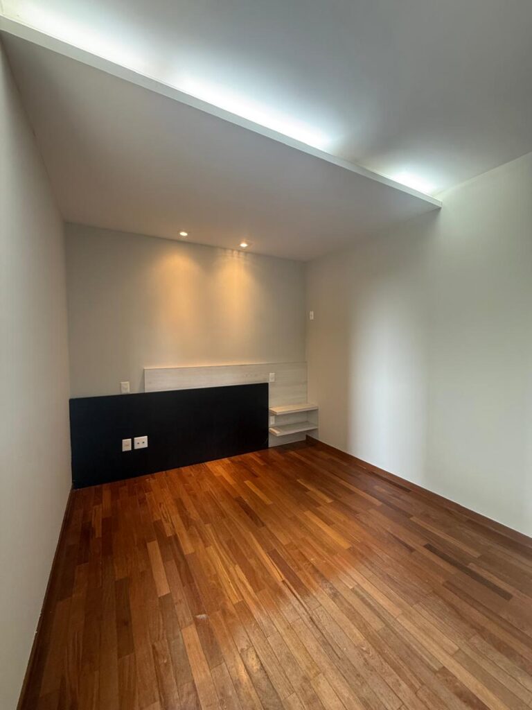 24cabc9a-401b-4b99-ba84-0ab00e4d7ee9 (1)