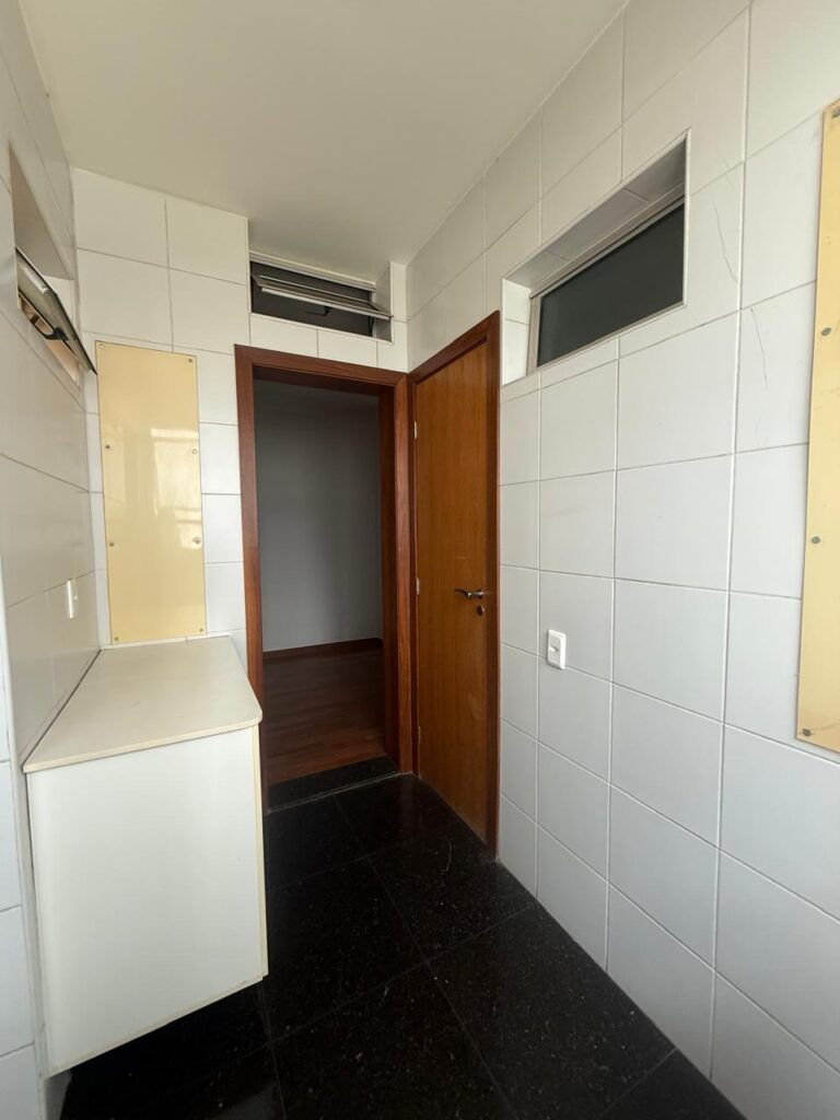 277a7a73-b318-4b99-8eaf-60daa7af8e13