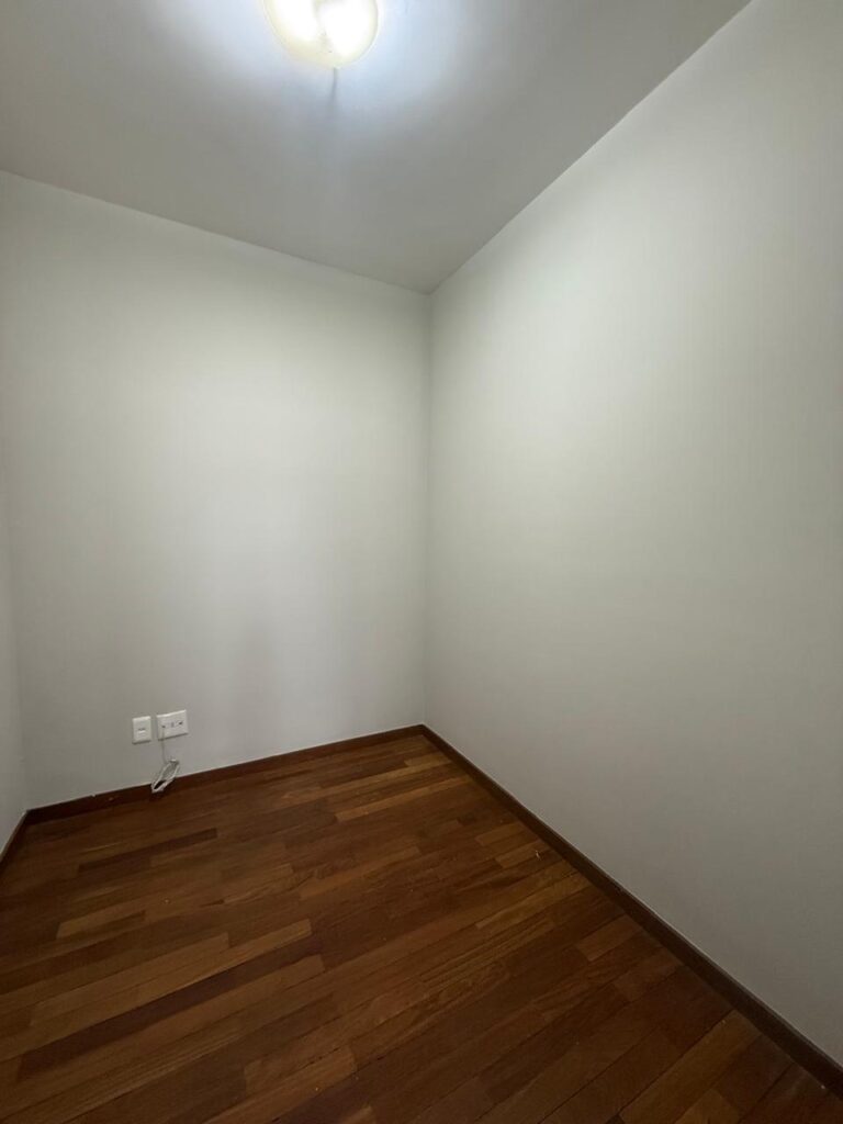 81a89f1b-d330-4e0d-aca6-7229c583adb4