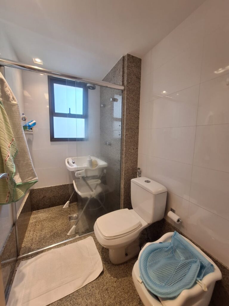 ae334d9e-239f-481a-8cf5-cc7eaf22fea1