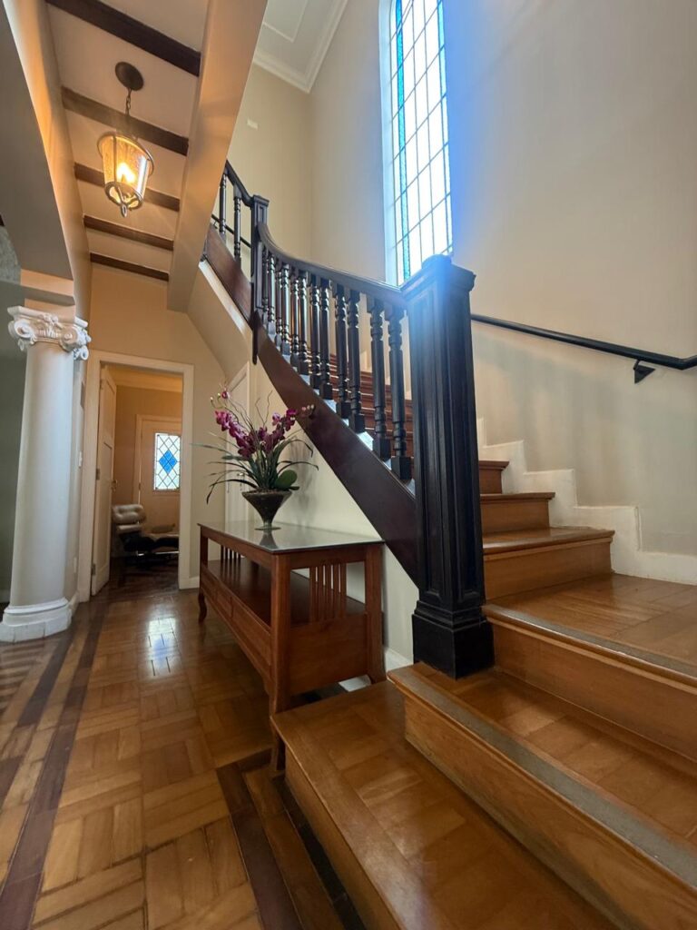 e5c948e4-5dc1-46ae-a101-13a8b3d4f56d